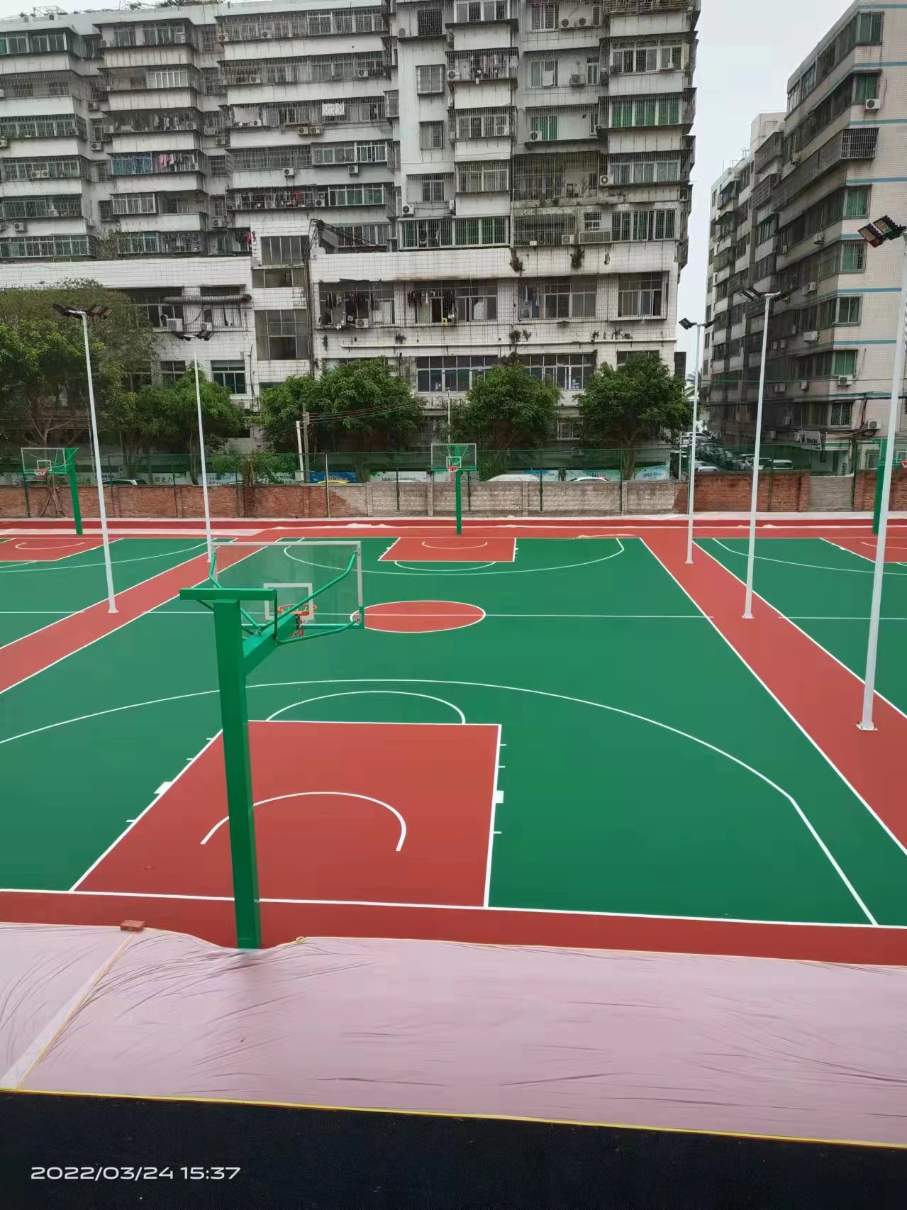 篮球场